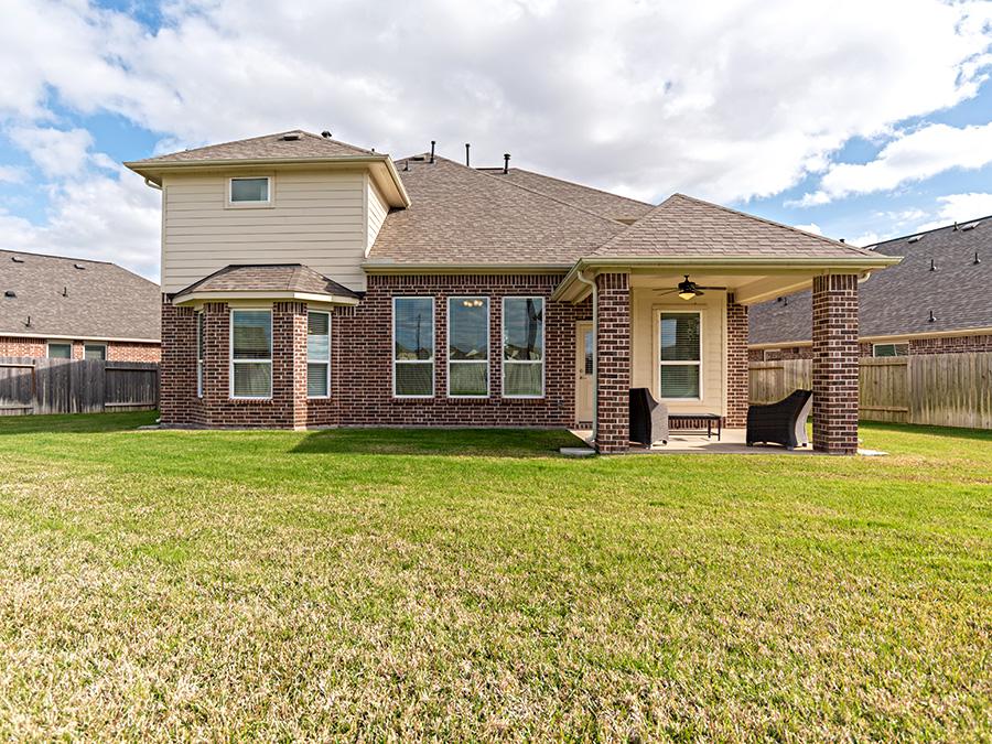 New Model Homes for Sale in Brookshire TX | 9855 Willowmoor Lane, Brookshire, TX - The Chester ...